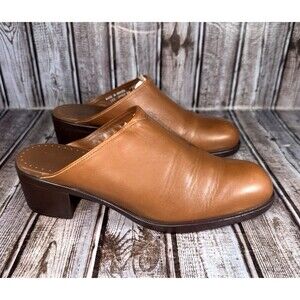 Clarks Womens Leather Mule Clogs Size 8.5 Brown Slip On Comfort Low Heel Shoes